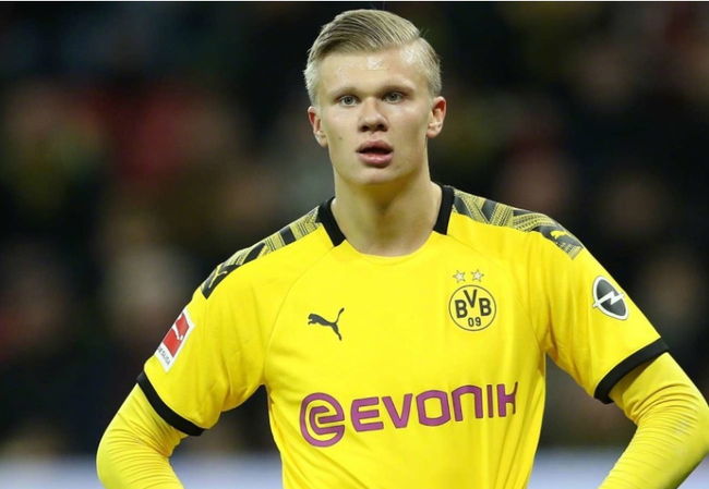 英超首次助攻，吉滕斯本赛季各项赛事助攻数为切尔西队内最多（英超处子助攻！吉滕斯本季各项助攻数领跑切尔西）