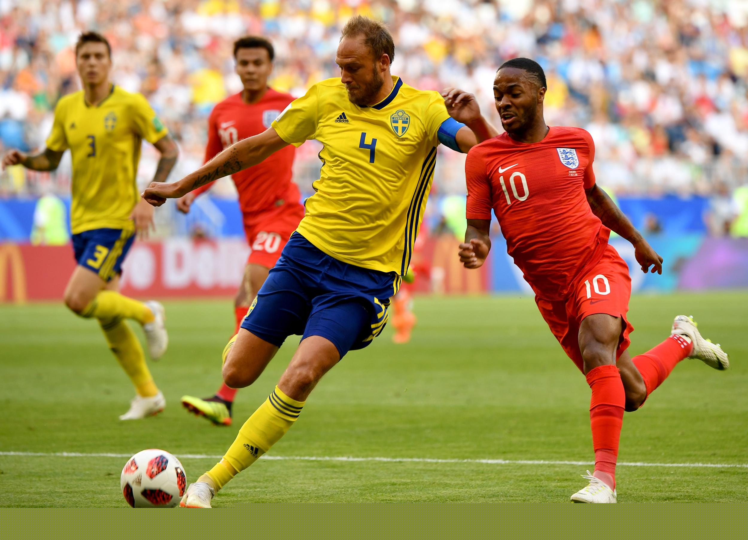 CIES列2021年来转会盈利榜：法鹰2.86亿欧居首，布莱顿第二（CIES发布2021年以来转会净盈利榜：法鹰净赚2.86亿欧登顶，布莱顿位居第二）