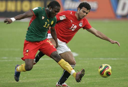 黑马加冕！苏超官方合作伙伴中国平安祝贺“苏超”泰州队夺...（荣耀登顶！苏超官方合作伙伴中国平安向泰州队夺冠致贺）