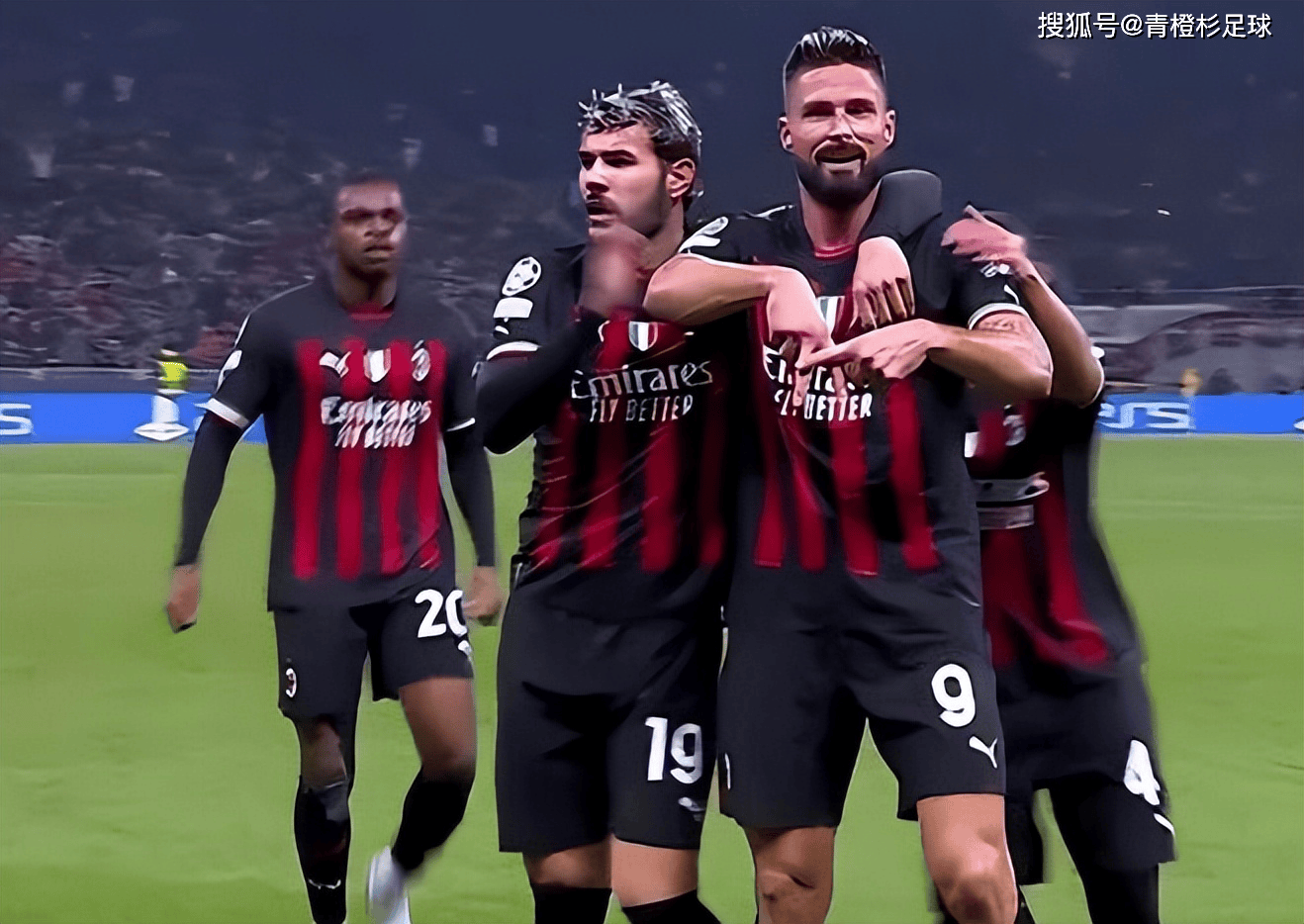 足协杯官方发布决赛纪念产品：纪念徽章38元，围巾58元（足协杯推出决赛纪念品：徽章38元、围巾58元）