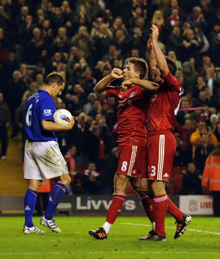 真巧，2025赛季J联赛与K联赛最佳教练均是中超前主帅（2025赛季J联赛与K联赛最佳教练不约而同皆为前中超主帅）